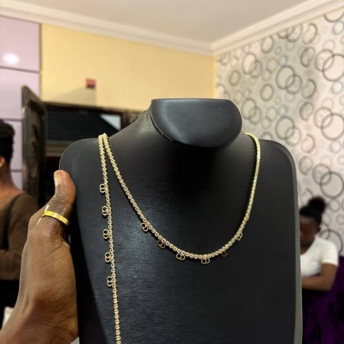 LUXURY ZIRCONIA SET L16