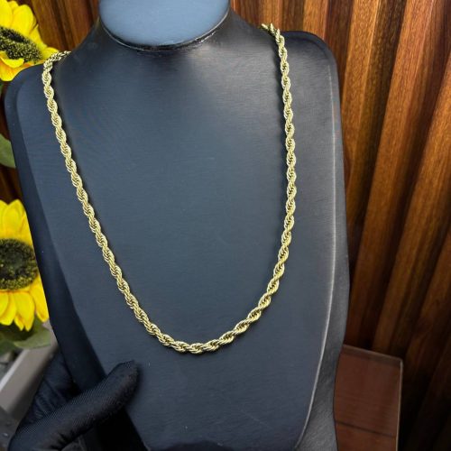 LONG TWISTED CHAIN