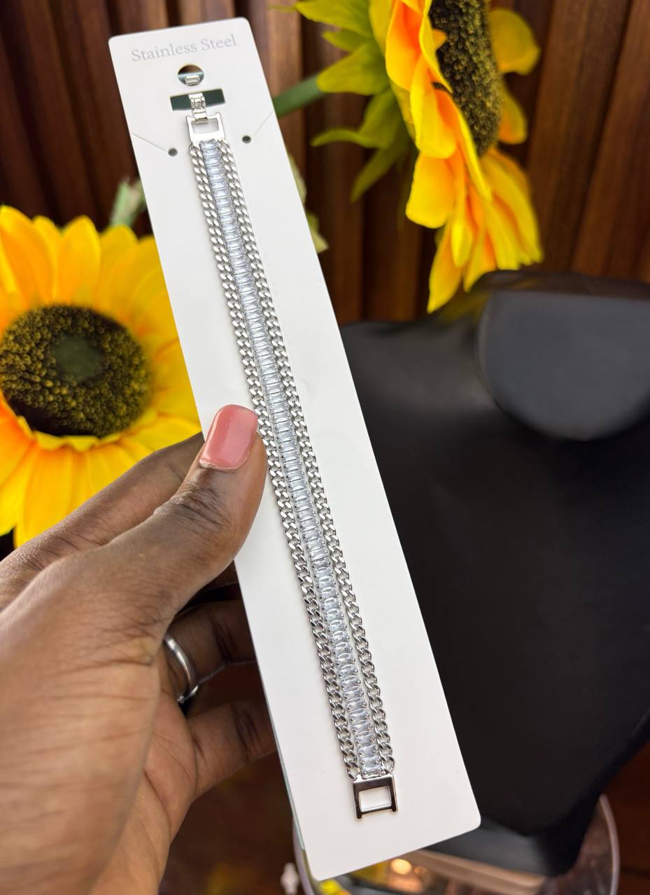 photo_2025-12-14_11-57-03