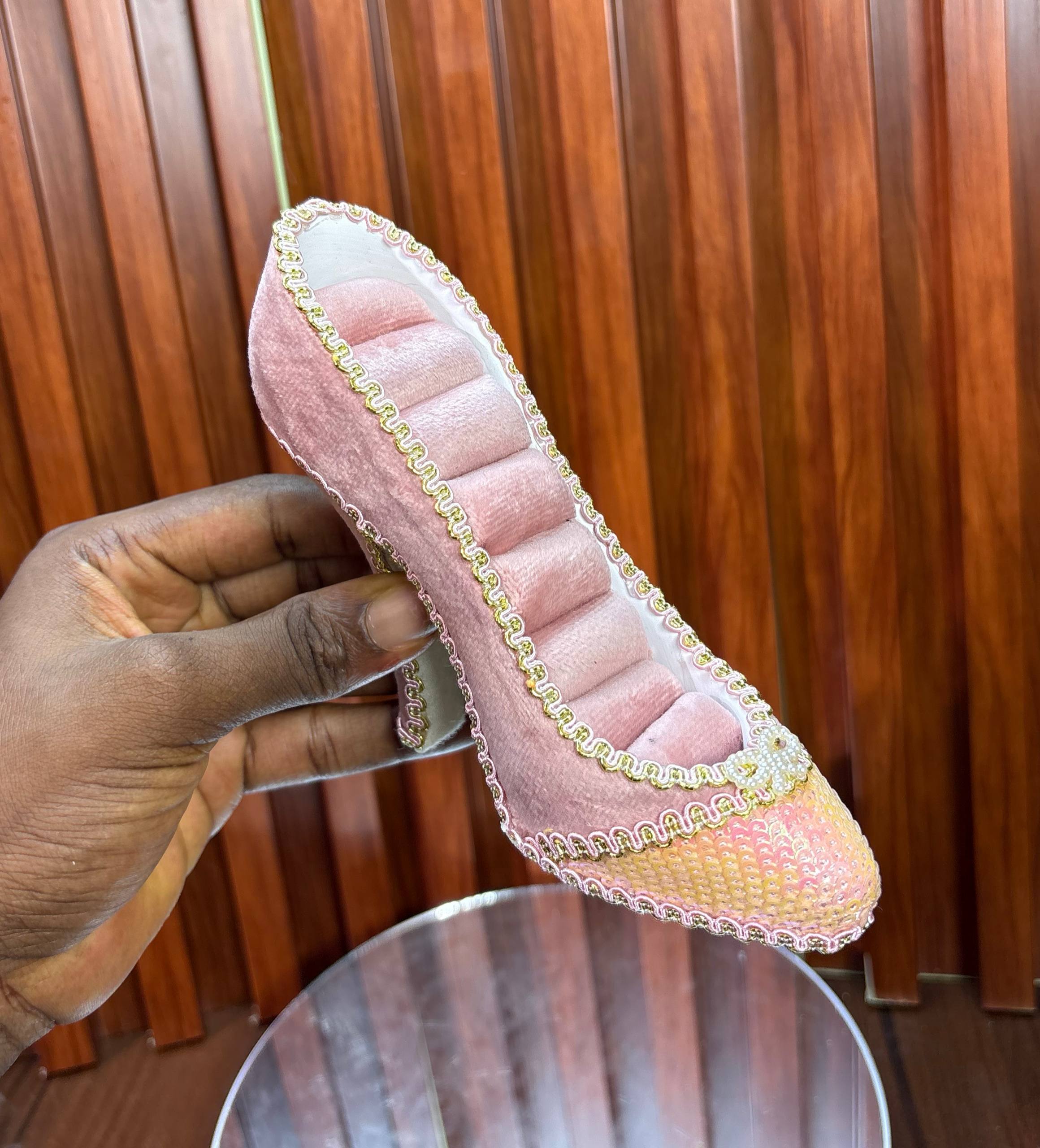 photo_2026-02-07_22-11-28 RING DISPLAY MANNEQUIN - Image 1