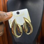 LIS METAL EARRINGS LIS04