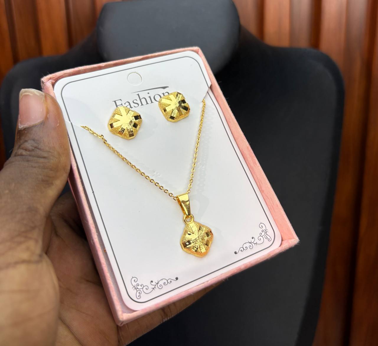 photo_2026-02-18_17-19-35 GOLD REP SET DRS02 - Image 1