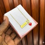 ENGRAVED FEMALE CHAIN (CD-LOVE DROP)