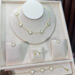 VCA COMPLETE SET 001