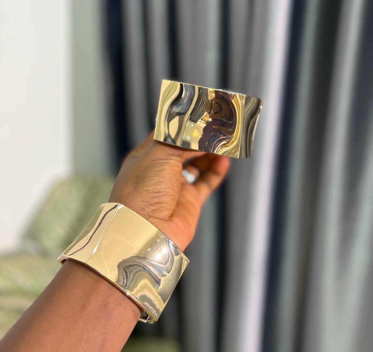 photo_2026-03-17_19-51-43 CHUNKY BANGLE 023 - Image 1