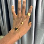 RING WITH HANDCHAIN RHND09