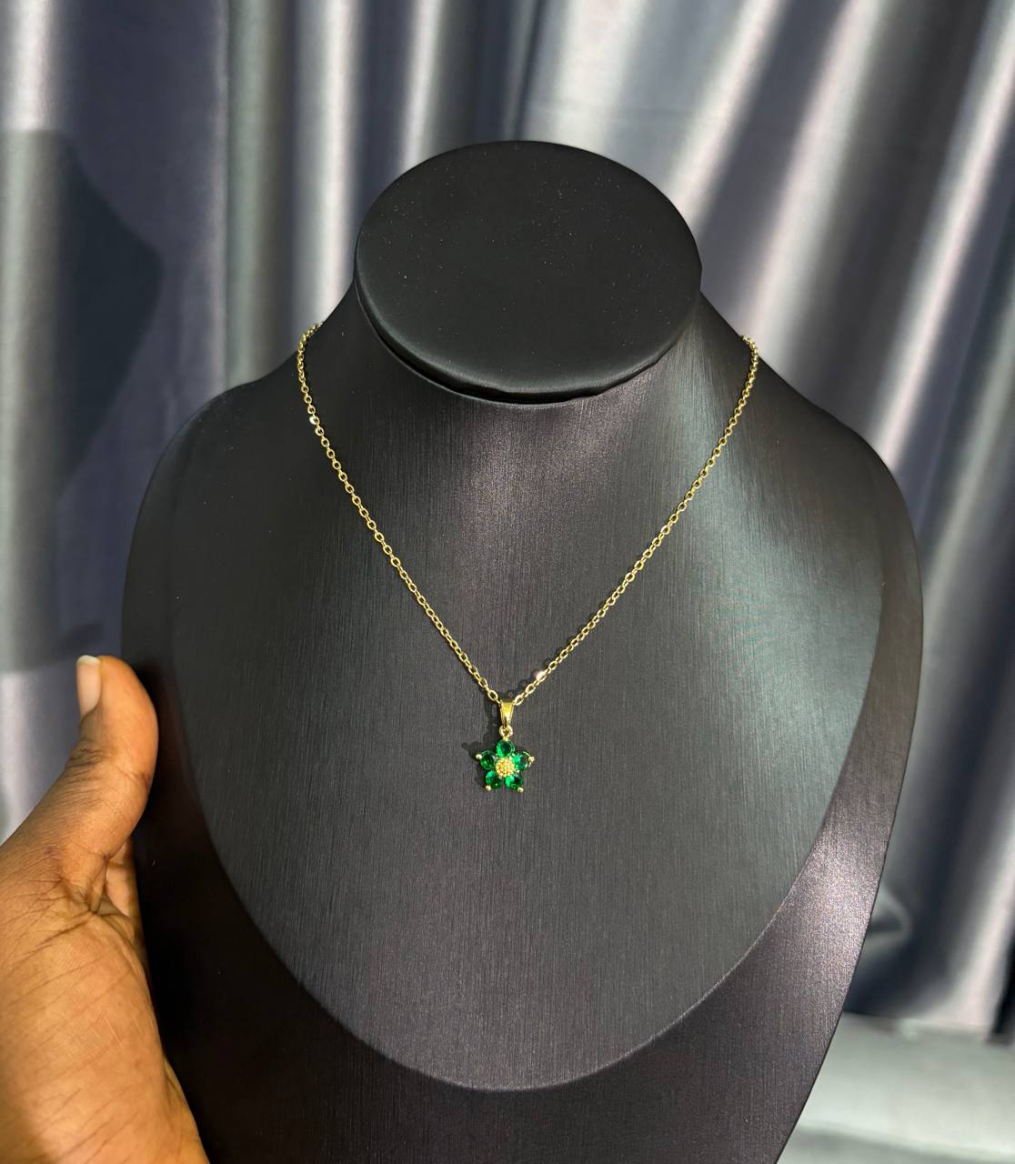 photo_2026-04-09_17-23-23 STAINLESS STEEL SUNFLOWER CHAIN SNFL02 - Image 1