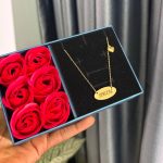 FEMALE ENGRAVED CHAIN OVAL