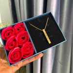 GOLD BAR ENGRAVED CHAIN