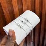 MINIMALIST HANDCHAIN MNM10