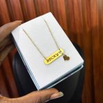 FEMALE ENGRAVED CHAIN DANGLE LOVE