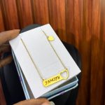 FEMALE ENGRAVED CHAIN LOVE CUT