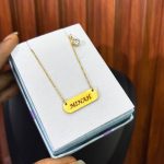 FEMALE ENGRAVED CHAIN ROUND SHORT