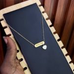 ENGRAVED FEMALE CHAIN WHITE LOVE DROP