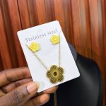 STEEL EARRINGS AND CHAIN SEC08