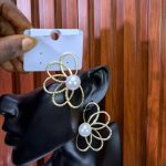 LIS METAL EARRINGS LISM03