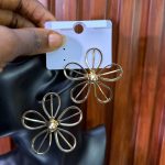 LIS METAL EARRINGS LISM08