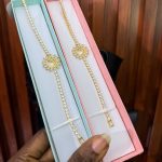ZIRCONIA FEMALE HANDCHAIN ZCF03