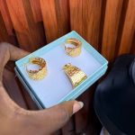 GOLD REPLICA SET GRST19