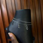 TWO IN ONE LEG CHAIN TIN09