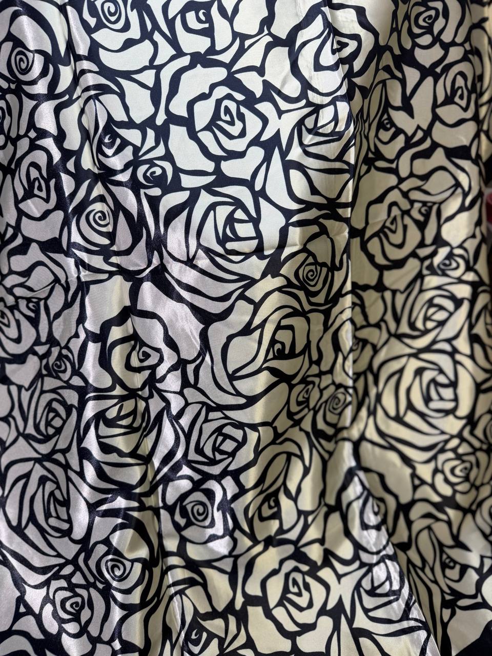 photo_2026-08-22_22-20-31 VINTAGE SCARF VTGS10 - Image 1
