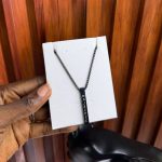BLACK BAR ENGRAVED CHAIN