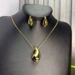 TEAR DROP SET GOLD
