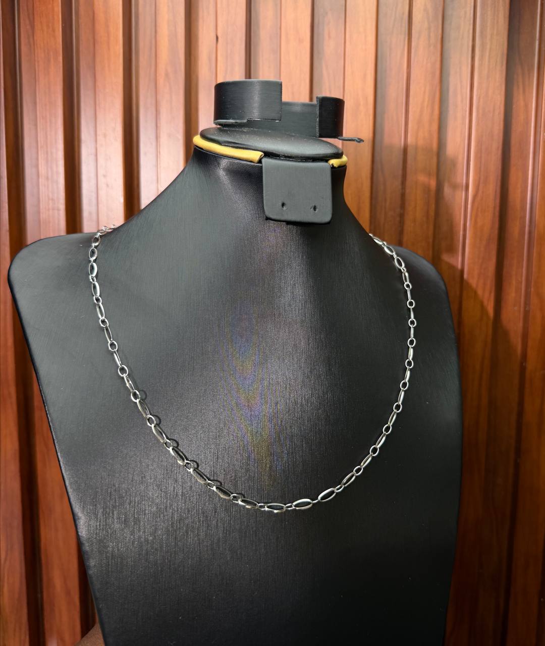 photo_2026-10-16_20-10-43 UNISEX MINIMALIST NON TARNISH CHAIN XMNT03 - Image 1