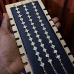 TITANIUM STEEL CLOVE HANDCHAIN TSCV15